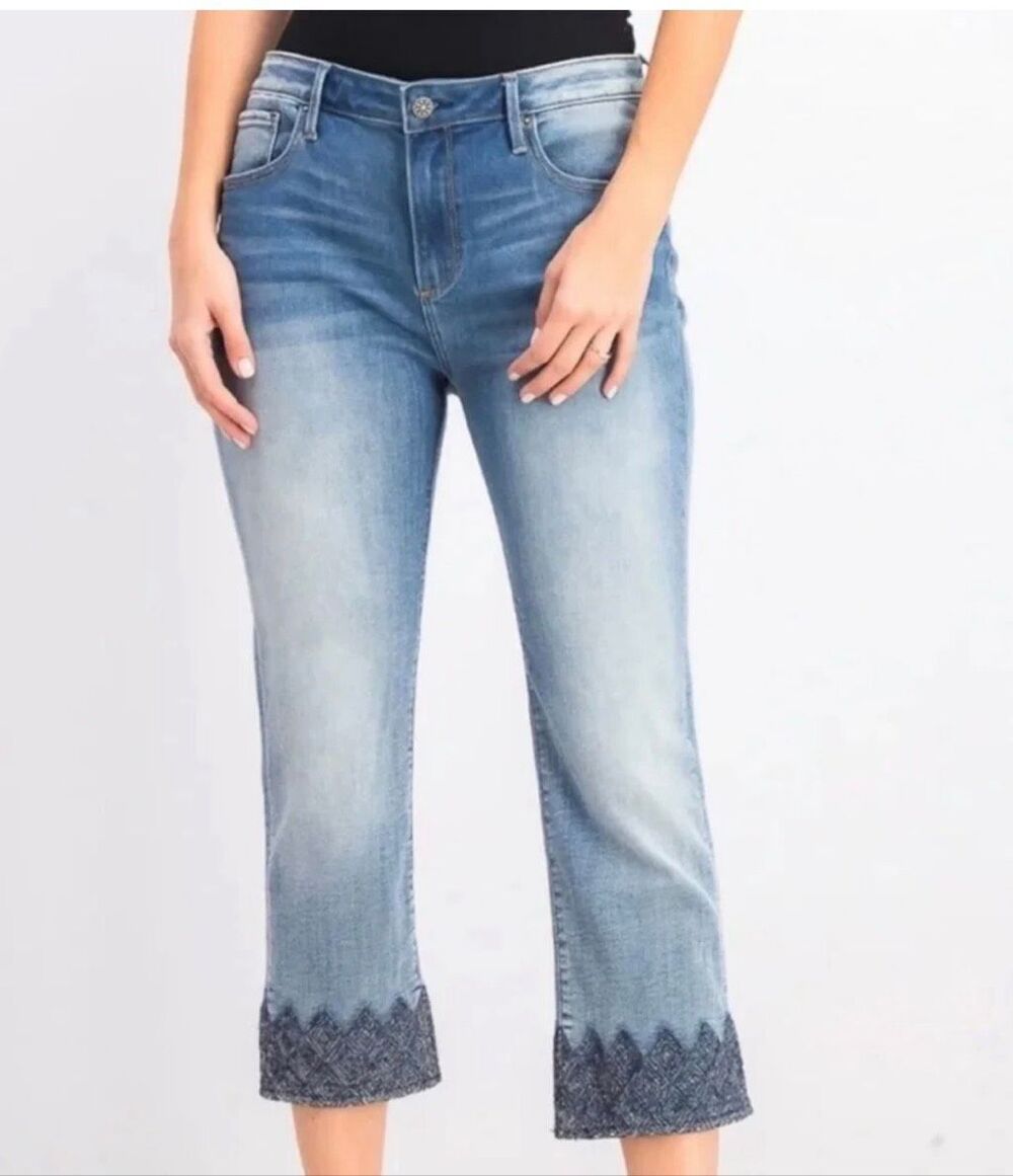 Driftwood Candace Embroidered hem 29-25